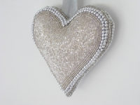 Kissen Herzform Perlen silb. 18,5x17cm ca.6,5cm di